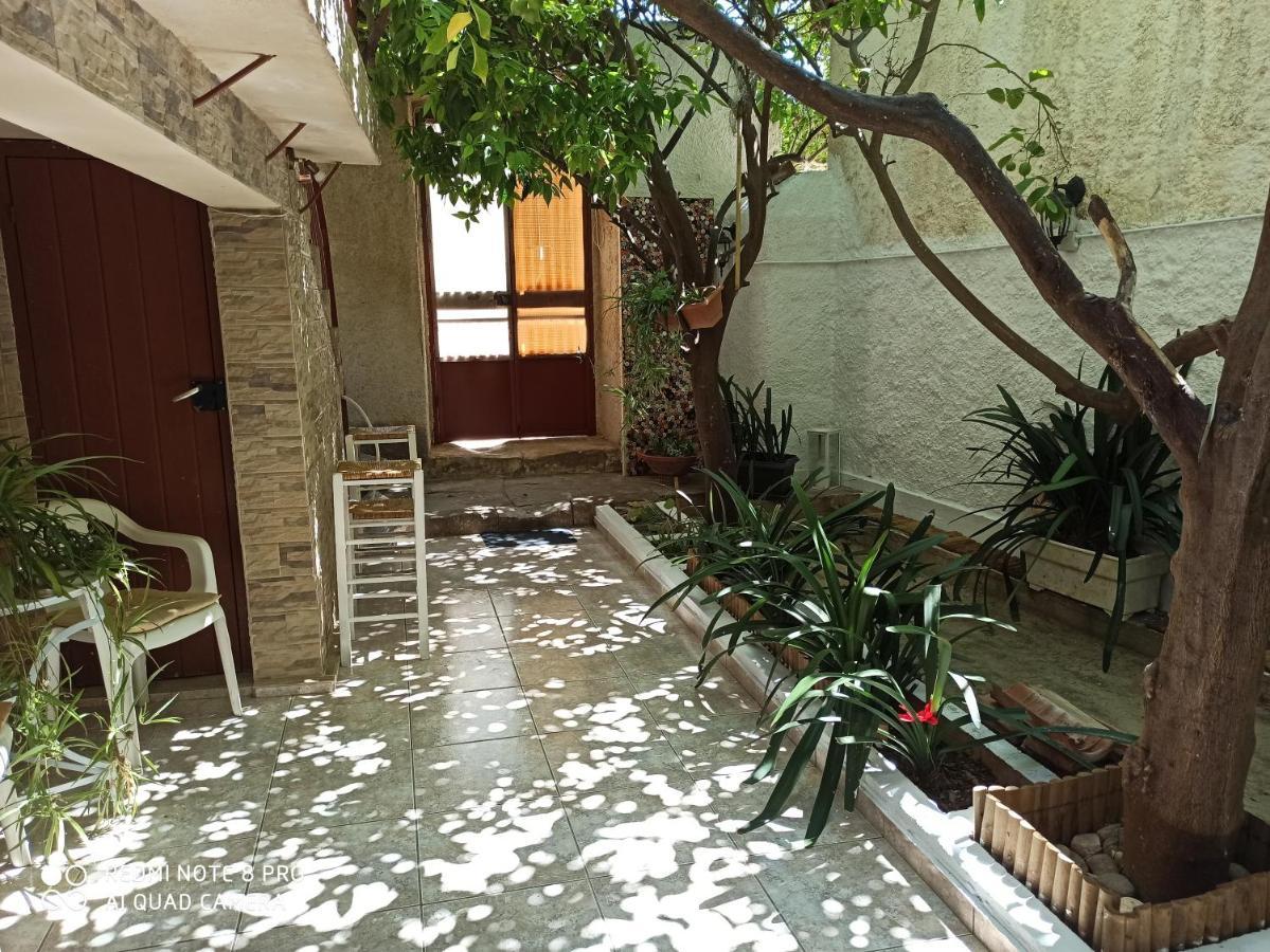 Aegina Town Traditional Lemon House Экстерьер фото